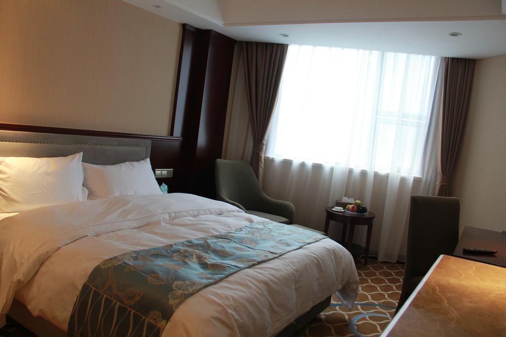 Zhufeng Hotel Chengdú Habitación foto